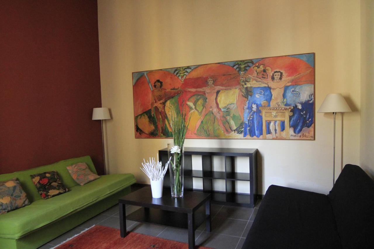 B&B Metropolis Livorno Bagian luar foto