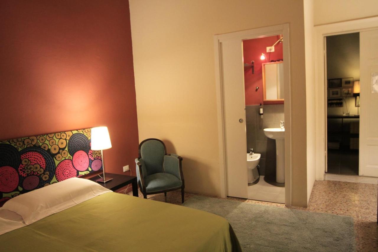 B&B Metropolis Livorno Bagian luar foto